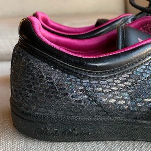 Rare Adidas Sleek Series black & pink sneakers